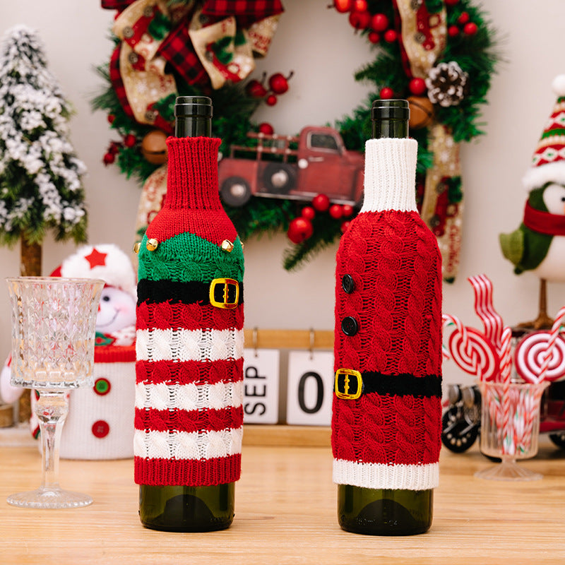 2-Piece Christmas Cable-Knit Wine Bottle Covers