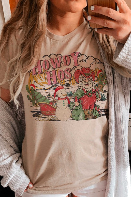 HOWDY HOS CHRISTMAS GRAPHIC TEE