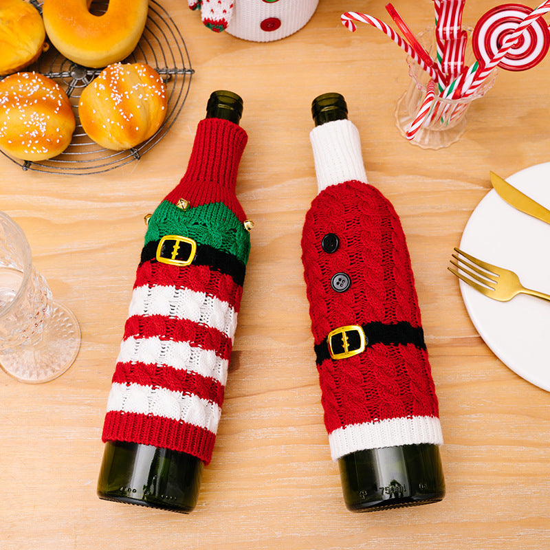 2-Piece Christmas Cable-Knit Wine Bottle Covers