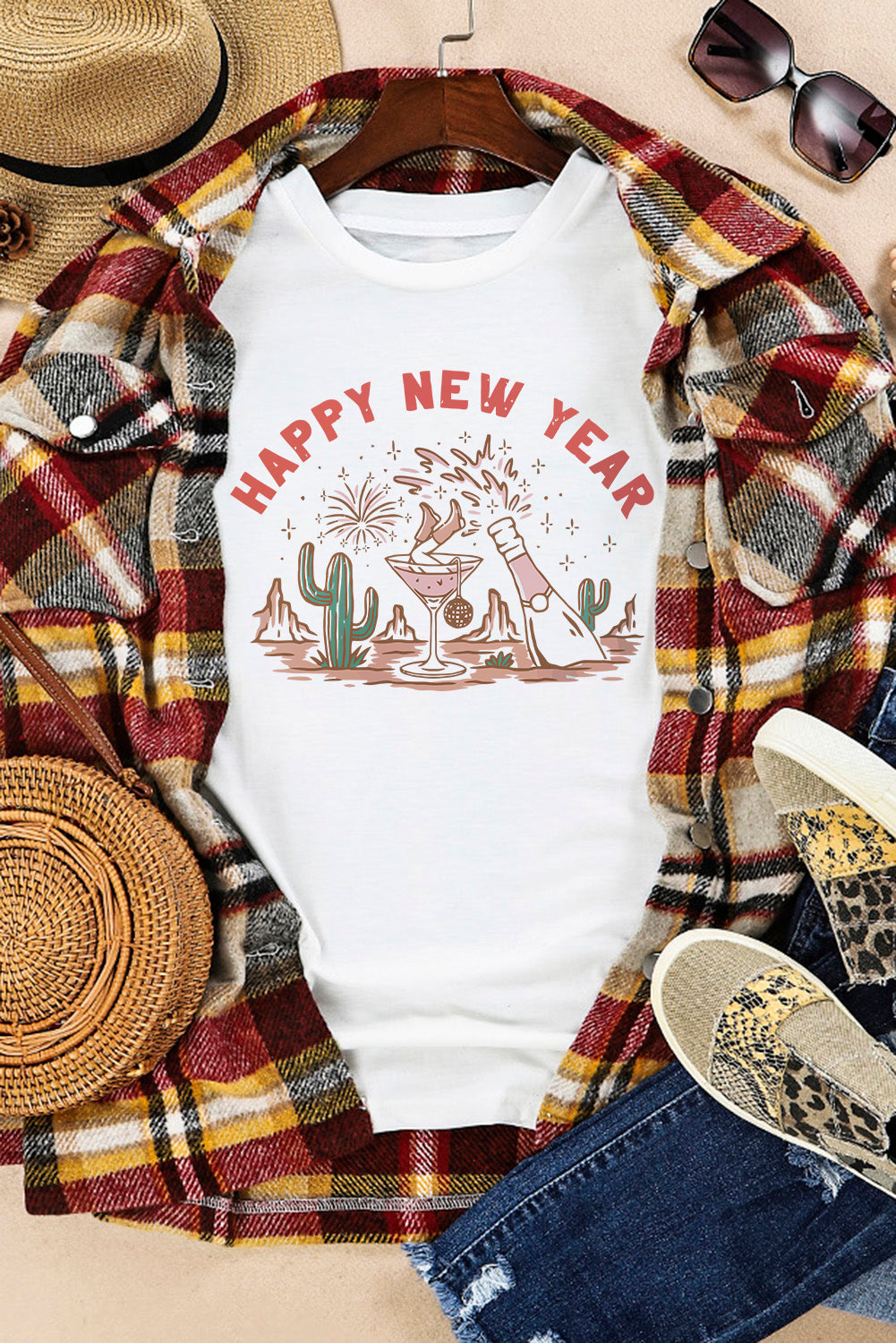 White HAPPY NEW YEAR Letter Graphic Crewneck Tee